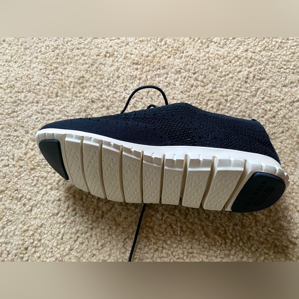 NEW! Cole Haan sneakers size 8